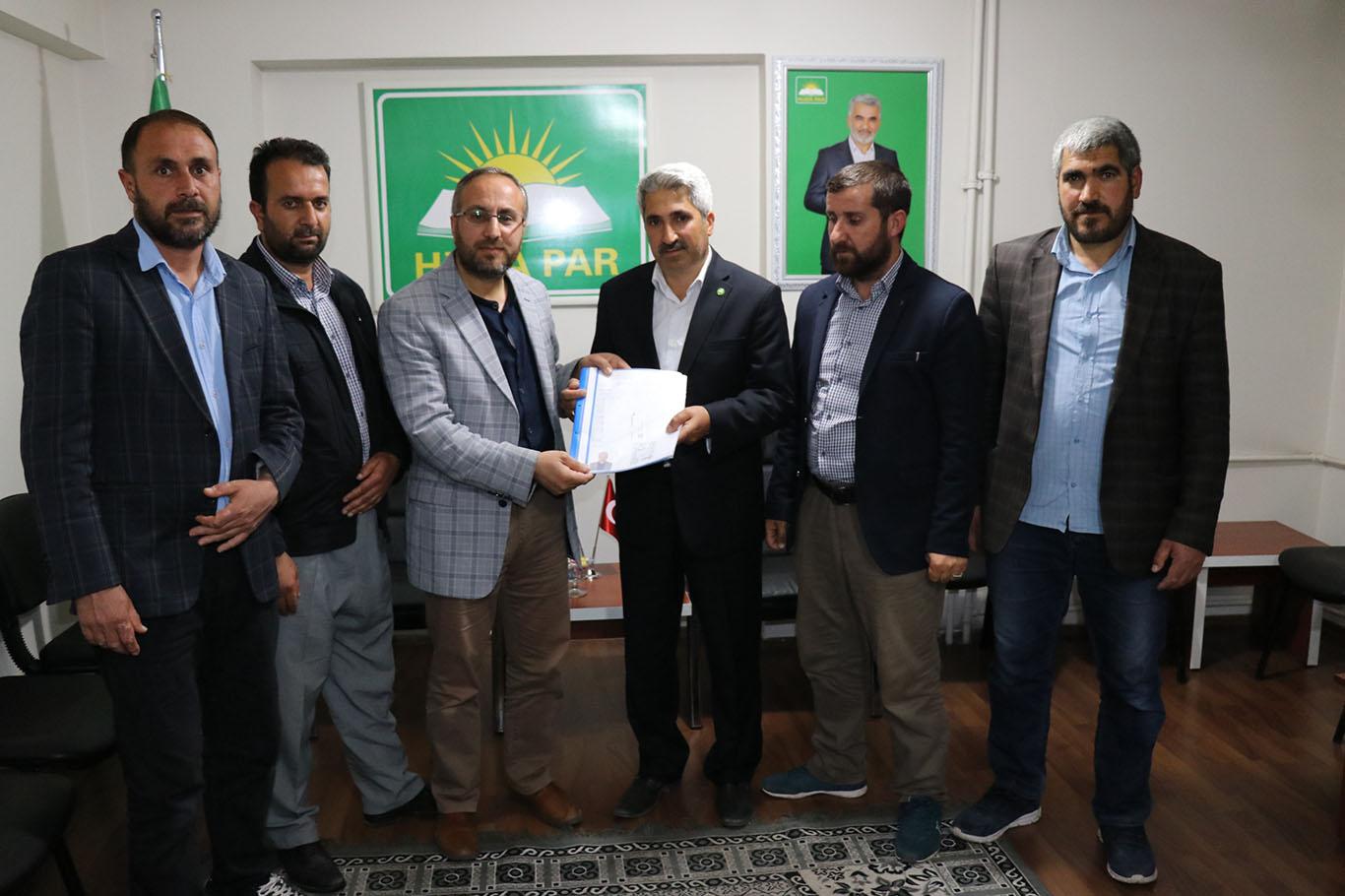 Bingöllü iş adamı HÜDA PAR’dan aday adayı oldu Bingöllü iş adamı HÜDA PAR’dan aday adayı oldu